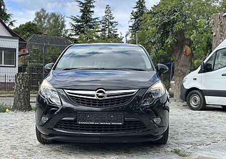 Opel Zafira Tourer Edition