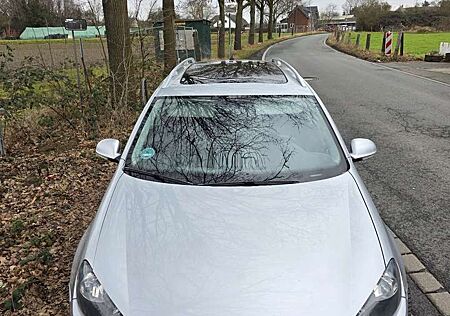 VW Golf Variant Volkswagen 2.0 TDI DPF DSG Highline