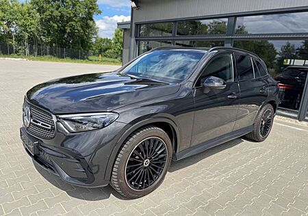 Mercedes-Benz GLC 300 d 4M AMG Night -ACC-Pano-RFK-20Z