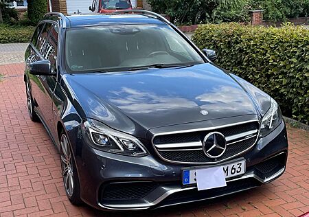 Mercedes-Benz E 63 AMG T 4Matic AMG Speedshift MCT