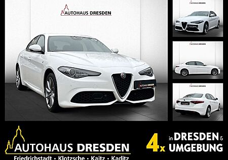 Alfa Romeo Giulia 2.0Turbo 16V ALLRAD LED / NAVI / W-PAKET