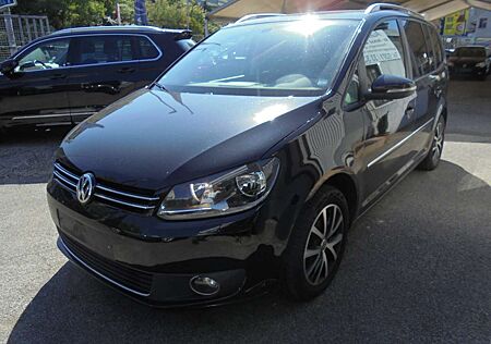 VW Touran Volkswagen Highline *Pano Ahk Scheckh. DSG Pdc 2.Hd*