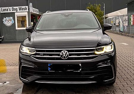 VW Tiguan Volkswagen 1.5 TSI OPF DSG R-Line