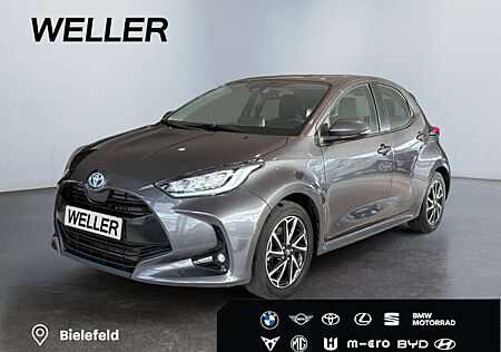 Toyota Yaris Hybrid 1.5 Team D *LED*ACC*CAM*CarPlay*SHZ*AHK*
