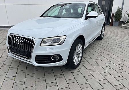 Audi Q5 2.0 TDI quattro Bi-Xenon Panorama AHK Leder