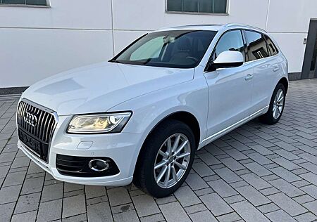 Audi Q5 2.0 TDI quattro Bi-Xenon Panorama AHK Leder