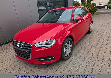 Audi A3 1.4 Benzin attraction nur 34TKM