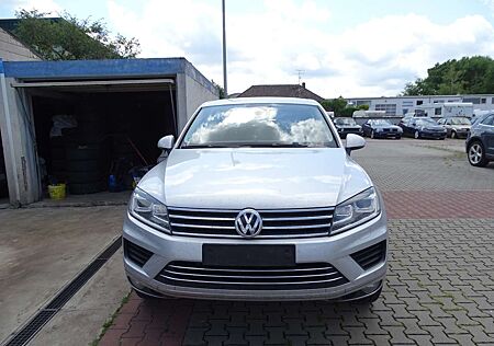 VW Touareg Volkswagen 3,0l TDI V6 BMT Terrain Tech, 4Motion