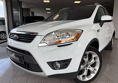 Ford Kuga White Magic Pano. Tempomat AHK. Leder Klima