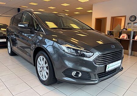 Ford S-Max 1,5 EcoBoost "Titanium" / 7 Sitze !!