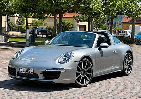 Porsche 991 Targa 4 PDK *ACC*PDLS*SPORTABGAS*VOLL*