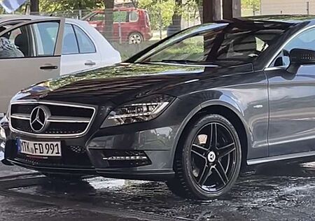 Mercedes-Benz CLS 350 CDI DPF BlueEFFICIENCY 7G-TRONIC