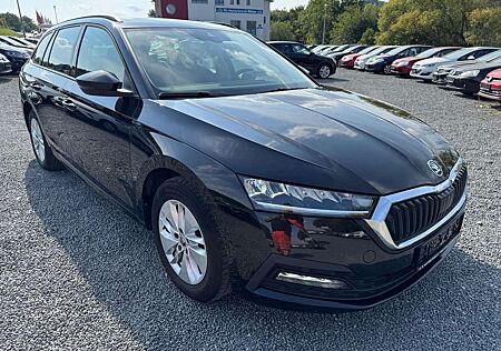 Skoda Octavia Combi 2.0 TDI *DSG*AMBITION*PDCHI+VO+KAM