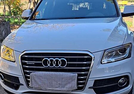 Audi Q5 3.0 TDI (clean diesel) quattro S tronic