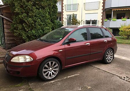 Fiat Croma 2.4 Multijet 20V DPF Automatik Emotion