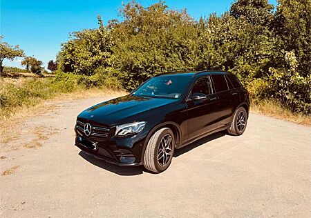 Mercedes-Benz GLC 300 GLC 4Matic 9G-TRONIC AMG Line
