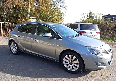 Opel Astra 1.6 Turbo Sport