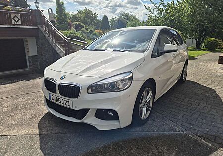 BMW 220i 220 Active Tourer Aut. M Sport