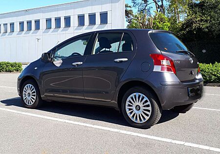 Toyota Yaris 1.0 VVT-i
