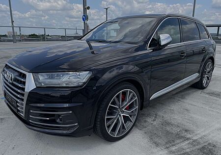 Audi SQ7 4.0 TDI quattro 7 Sitzer LUFT HUD PANO B&O STHZ