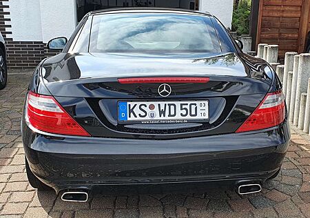 Mercedes-Benz SLK 200 (BlueEFFICIENCY)