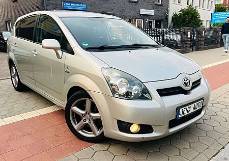 Toyota Corolla Verso 2.2 D kamera 7.Sitzer Klimaaut.