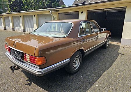 Mercedes-Benz 380 Mercedes Benz ES