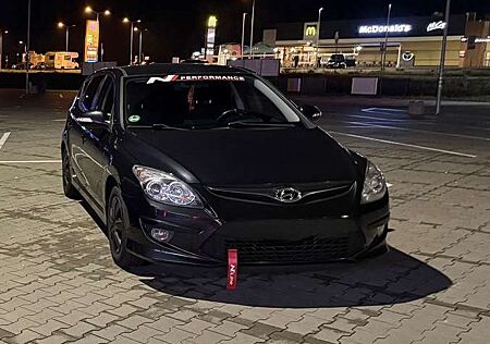 Hyundai i30 1.6 CRDi FIFA WM Edition