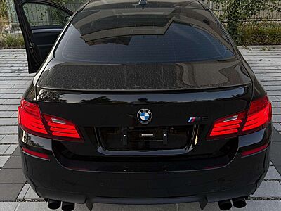 BMW 550 550i Sport-Aut.