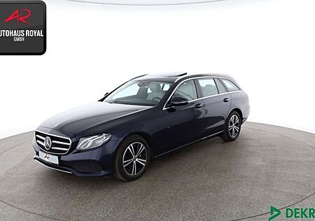 Mercedes-Benz E 220 d T 4M DISTRONIC,KAMERA,COMAND,SCHECKHEFT