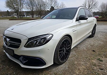 Mercedes-Benz C 63 AMG C-Klasse T-Modell T Speedshift 7G-MCT