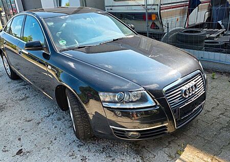 Audi A6 Lim. 3.2 FSI quattro