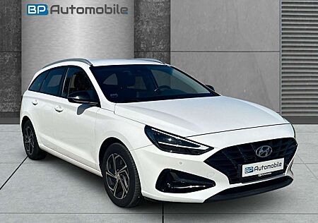 Hyundai i30 cw Intro Edition NAVI CARPLAY KAMERA