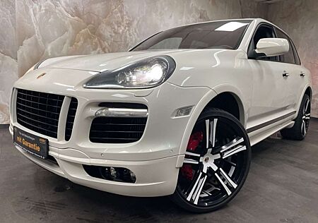 Porsche Cayenne Turbo*Scheckheft bei *TOP*