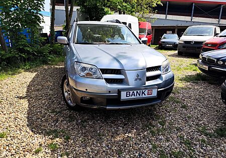 Mitsubishi Outlander 2.0 4WD Benzin+LPG,110tkm,AHK,Klima