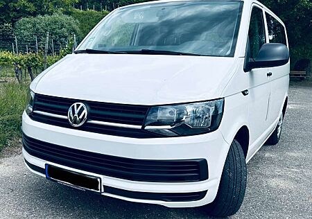 VW T6 Multivan Volkswagen Multivan Kurz Trendline