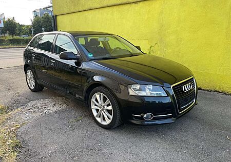 Audi A3 Sportback 2.0TDI Ambiente