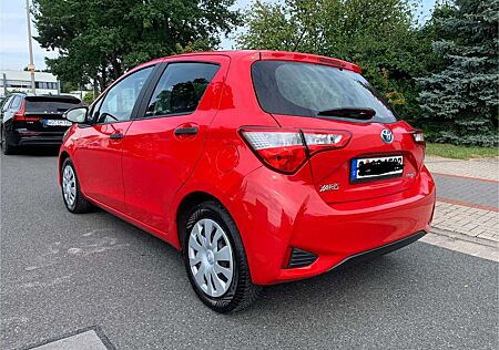 Toyota Yaris Hybrid Basis Facelift