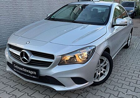 Mercedes-Benz CLA 180 Coupé 1. Hand 33.180 km Klima Navi Alu