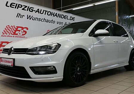 VW Golf Volkswagen VII Lim. Highline R-Line *XEN*NAV*SHZ*PANO*