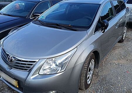 Toyota Avensis 1.8 Multidrive S Sol