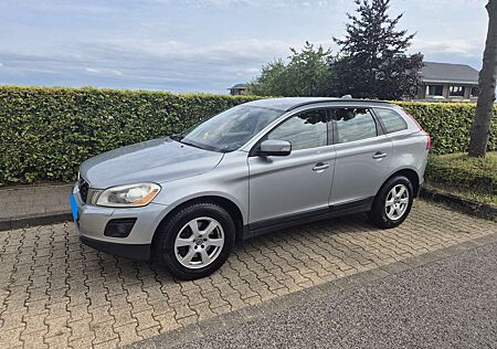 Volvo XC 60 XC60 XC60 D5 AWD Aut.Momentum