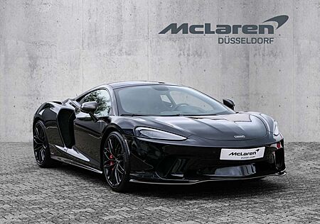 McLaren GT Onyx Black, Black Pack. Sports Exhaust