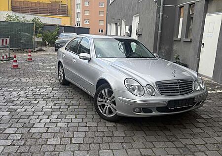 Mercedes-Benz E 320 Elegance