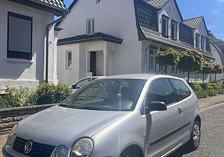 VW Polo Volkswagen (C)