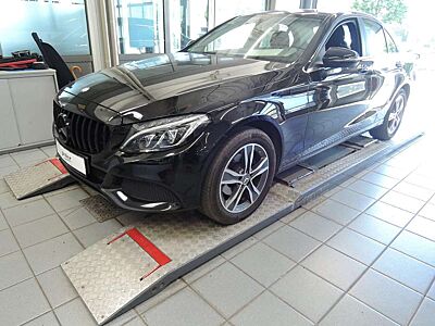 Mercedes-Benz C 180 LED-ILS*Sitzehizung*Klima*