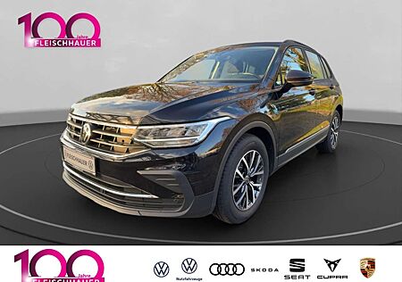 VW Tiguan Volkswagen Life 2,0 TDI DSG AHK Navi LED Apple CarPlay