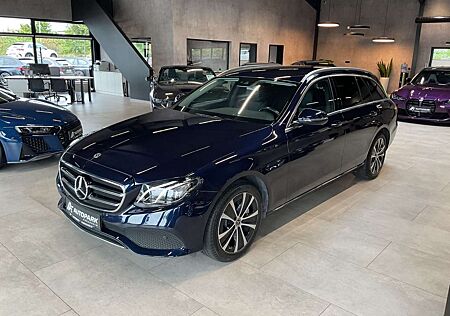 Mercedes-Benz E 300 de T Avantgarde LED Navi Teilleder 18"