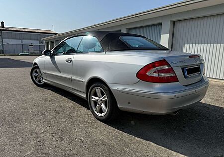 Mercedes-Benz CLK 200 CLK-Klasse Cabrio Cabrio Kompressor Avantgarde