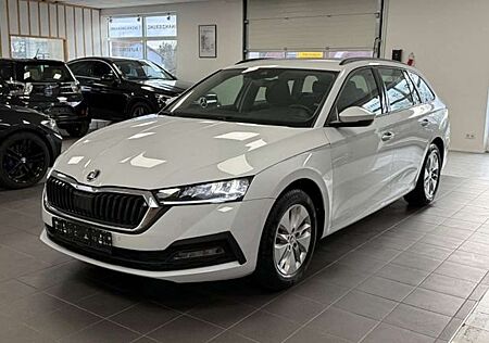 Skoda Octavia Combi Ambition 4x4/Garantie/Navi/TUV